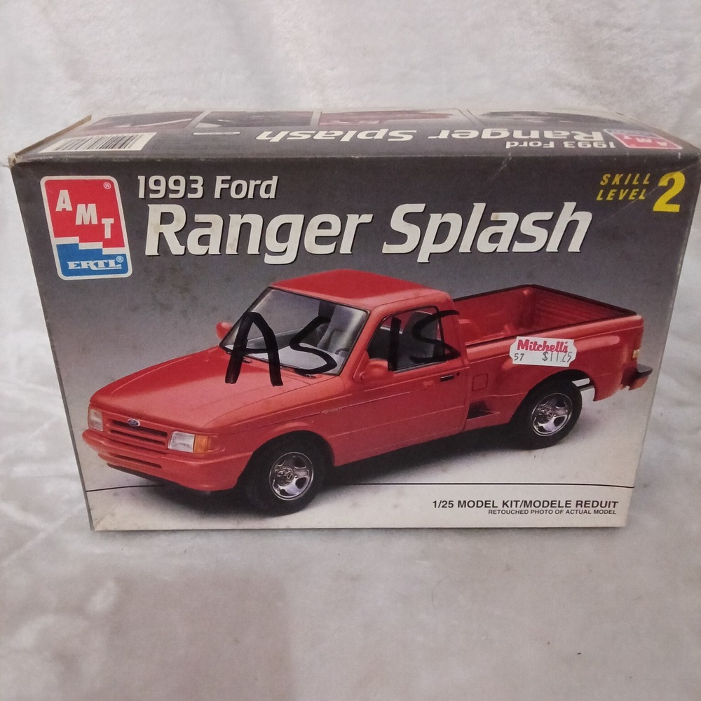 AMT Ertl 1993 Ford Ranger Splash Model Kit 1/25 Scale 8944 Skill Level 2 Vtg
